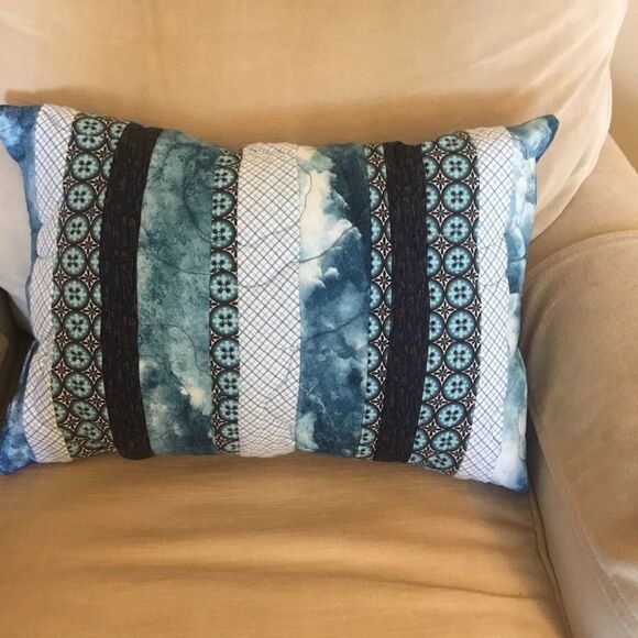 CLOSEOUT SALE $10 NWT Hand Crafted Blue Stripe Quilted Pillow - Picture 3 of 5